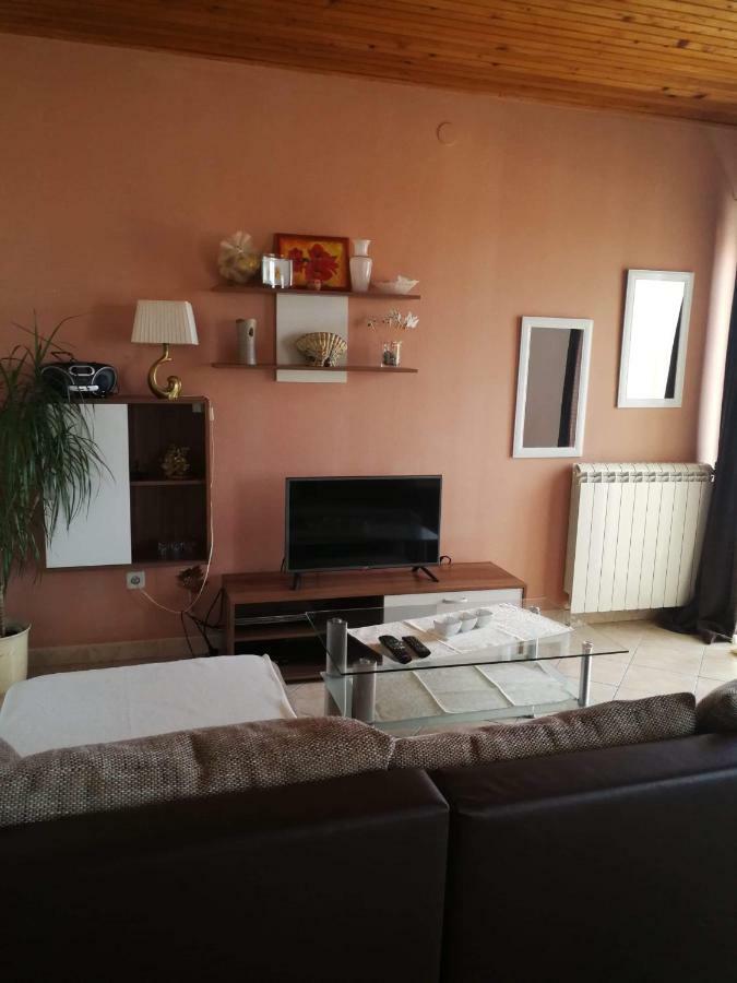 Vito 2 Apartman Póla Kültér fotó
